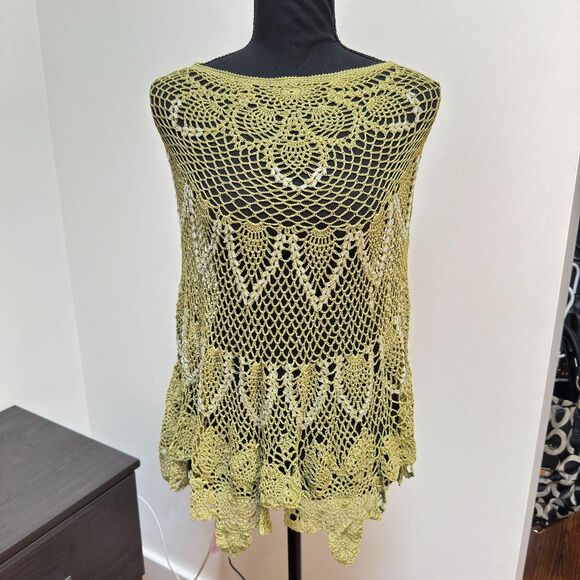 Handmade Fairy Poncho \ Green Crocheted Beaded Asymmetrical Maxi Skirt \ Sz XS - Picture 1 of 8